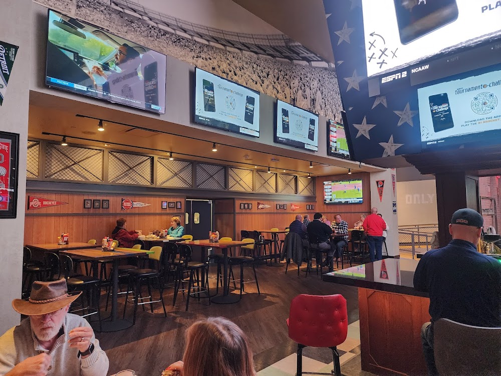 Barstool Sportsbook Restaurant